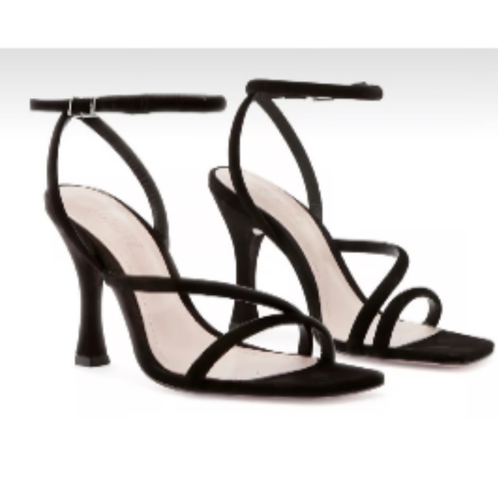 Schutz black heels 8.5 brand new